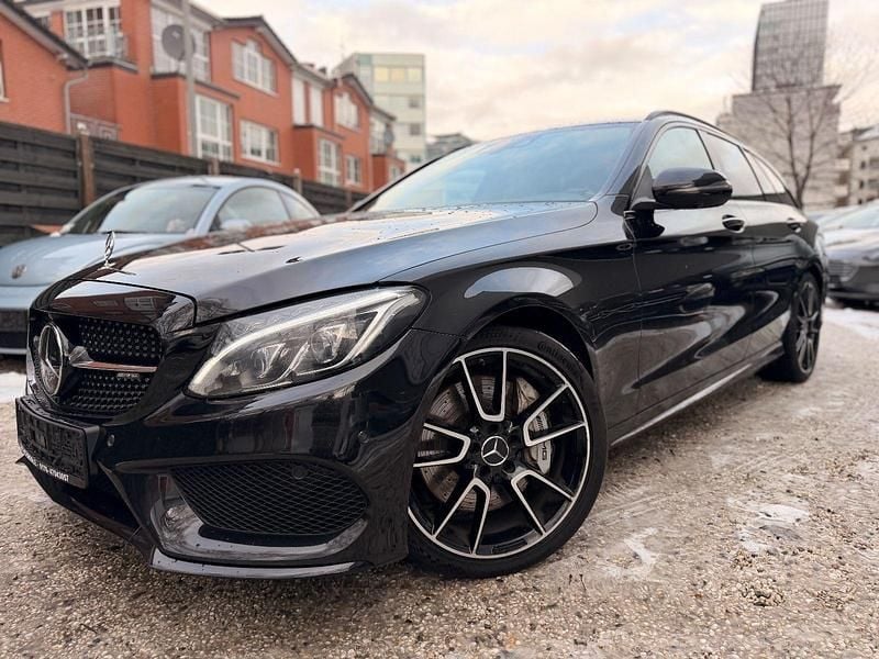 Schwarz Gebraucht 2017 Mercedes C43 AMG AMG Kombi | 22.950 € (Guter Preis) - Bild 1/4