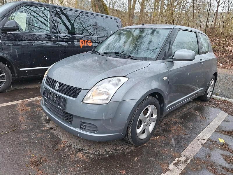 Gebraucht Suzuki Swift 92 PS (67 kW) 2006 Grau Kleinwagen