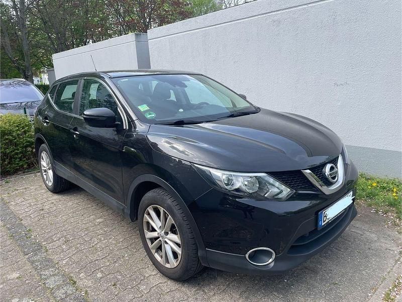 Schwarz Gebraucht 2017 Nissan Qashqai Acenta SUV | 11.500 € (Fairer Preis) - Bild 1/4