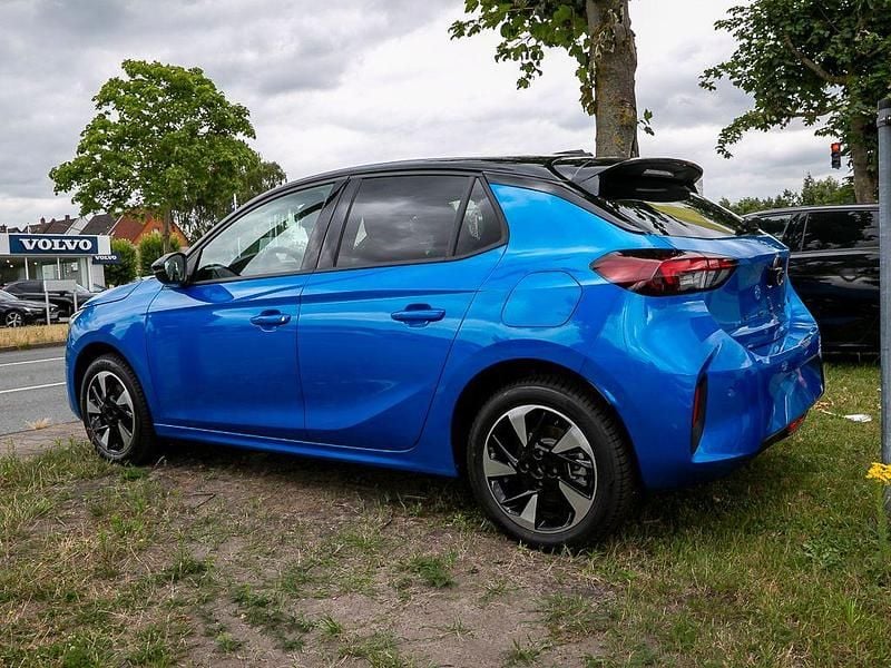 Usata Opel Corsa-e 100 kW (136 CV) 2025 Blu Utilitaria