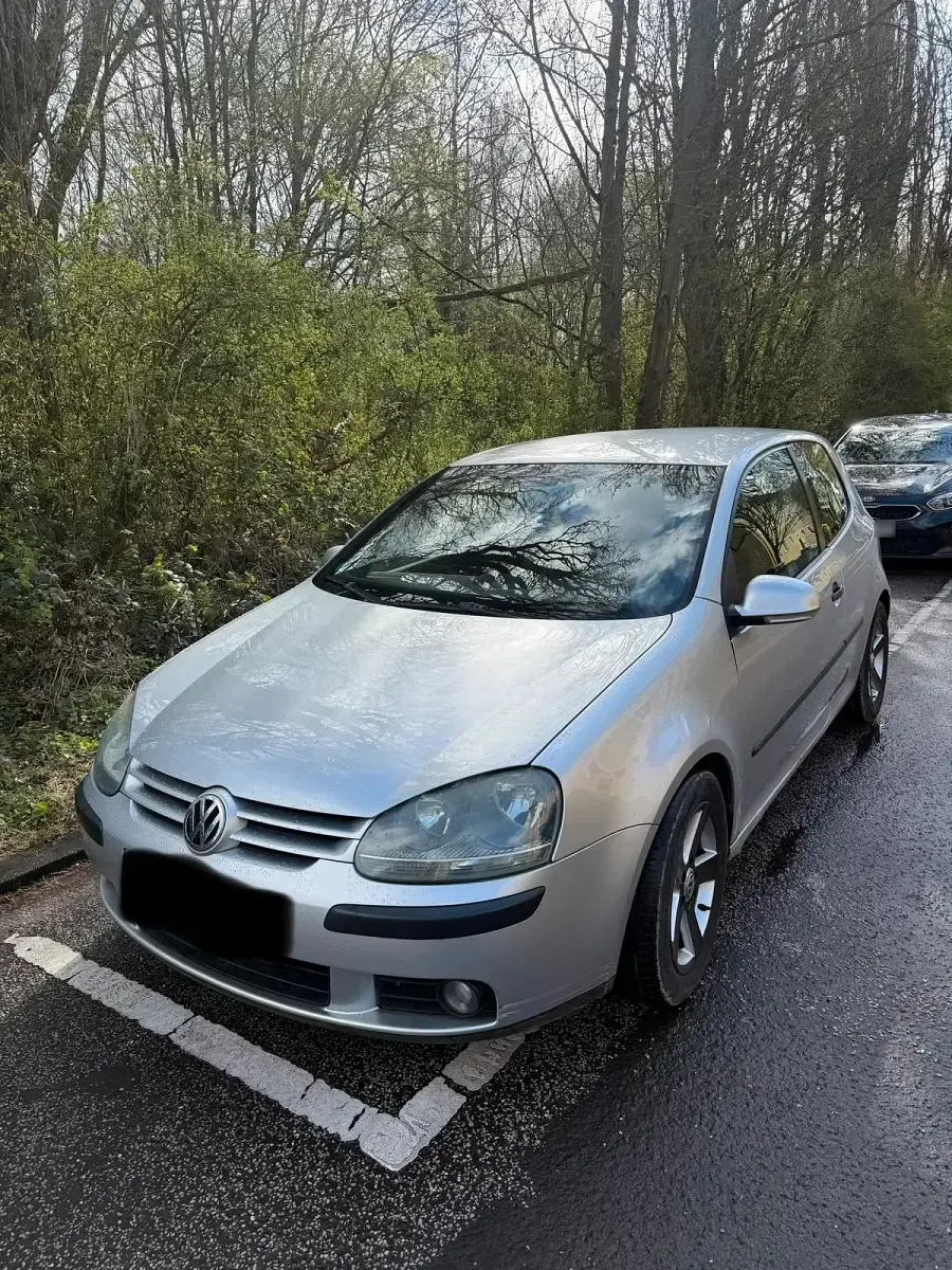 Gebraucht VW Golf V 150 PS (110 kW) 2005 Silber Kleinwagen