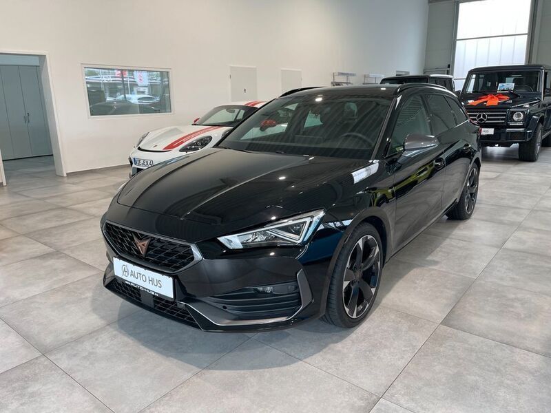 Mitternachtsschwarz Gebraucht 2023 Cupra Leon Kombi | 29.990 € (Fairer Preis) - Bild 1/4