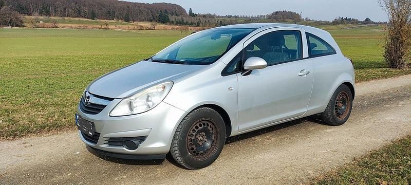 Gebraucht Opel Corsa 90 PS (66 kW) 2009 Silber Kleinwagen