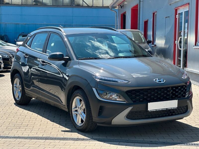 Grau Gebraucht 2023 Hyundai Kona SUV | 16.995 € - Bild 1/4
