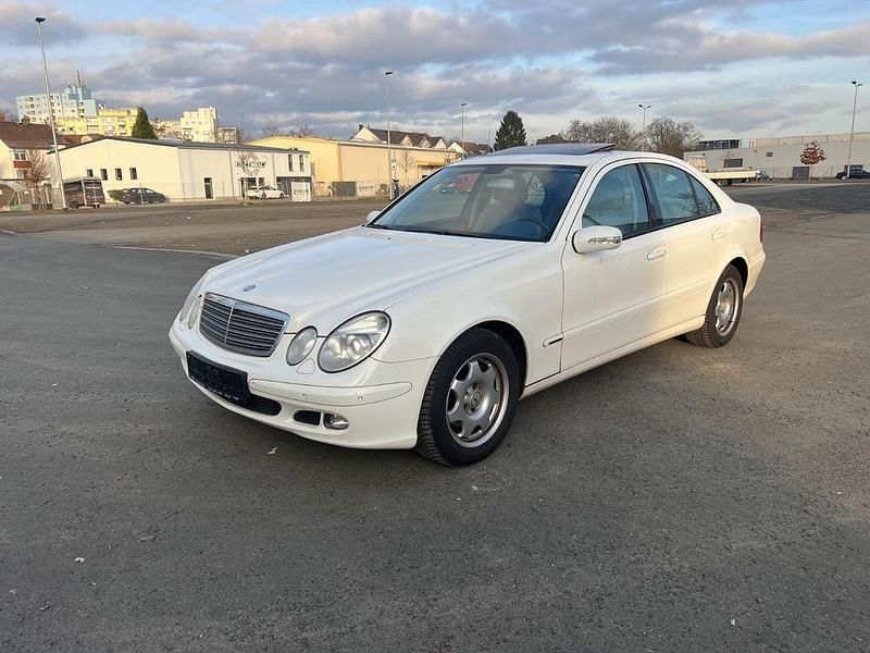 Gebraucht Mercedes E280 177 PS (130 kW) 2005 Weiß Limousine
