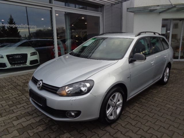Gebraucht VW Golf VII Match 140 PS (102 kW) 2013 Silber metallic Kombi