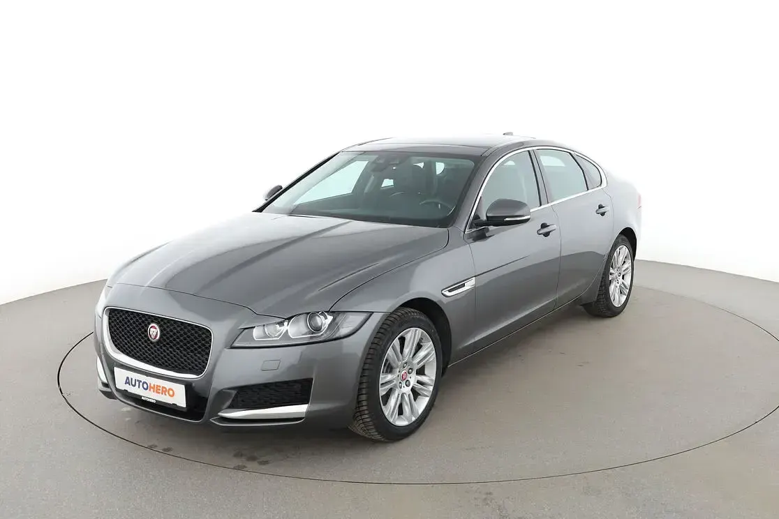 Gebraucht Jaguar XF Prestige 301 PS (221 kW) 2018 Limousine
