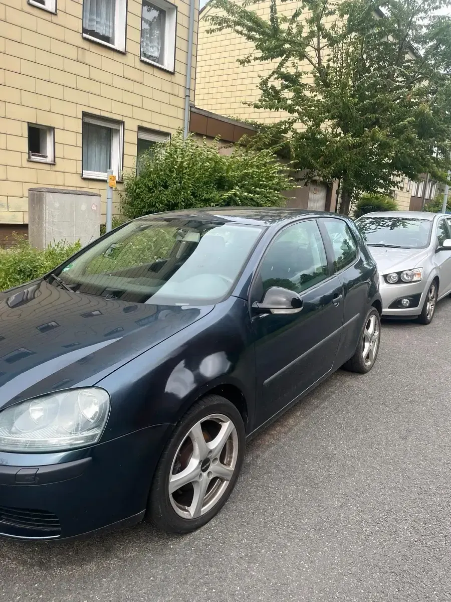 Gebraucht VW Golf 105 PS (77 kW) 2005 Coupé