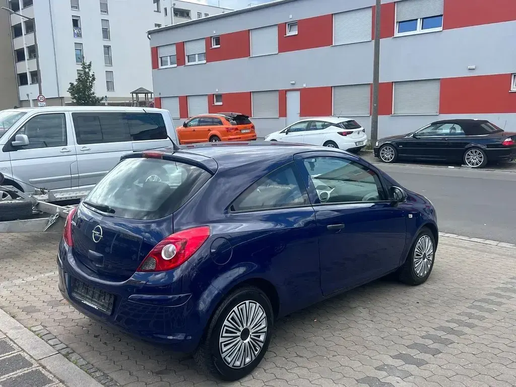 Usado Opel Corsa Selection 87 HP (63 kW) 2010 Azul Citadino