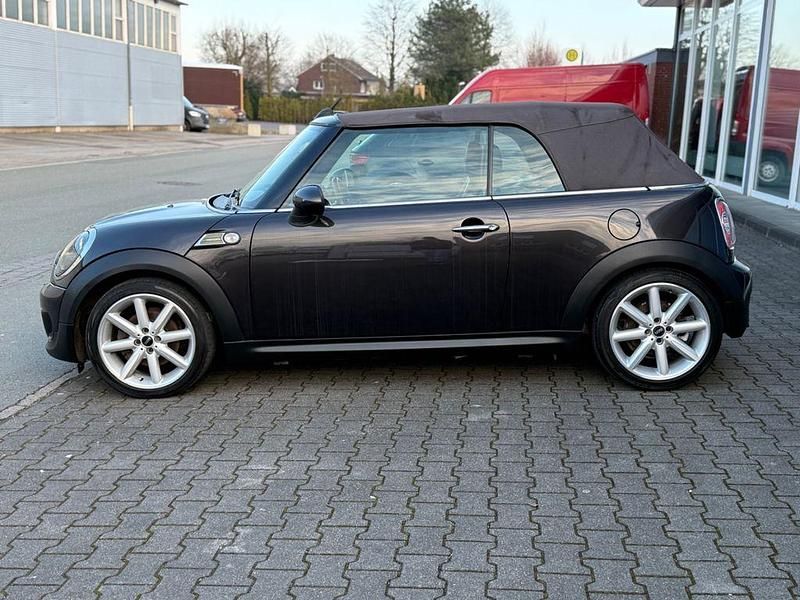 Gebraucht Mini Cooper SD Cabriolet 143 PS (105 kW) 2013 Iced chocolate Cabrio