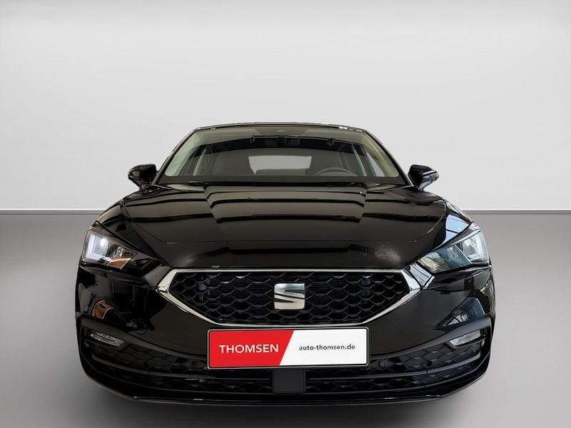 Gebraucht Seat Leon Style 150 PS (110 kW) 2024 Midnight schwarz Limousine