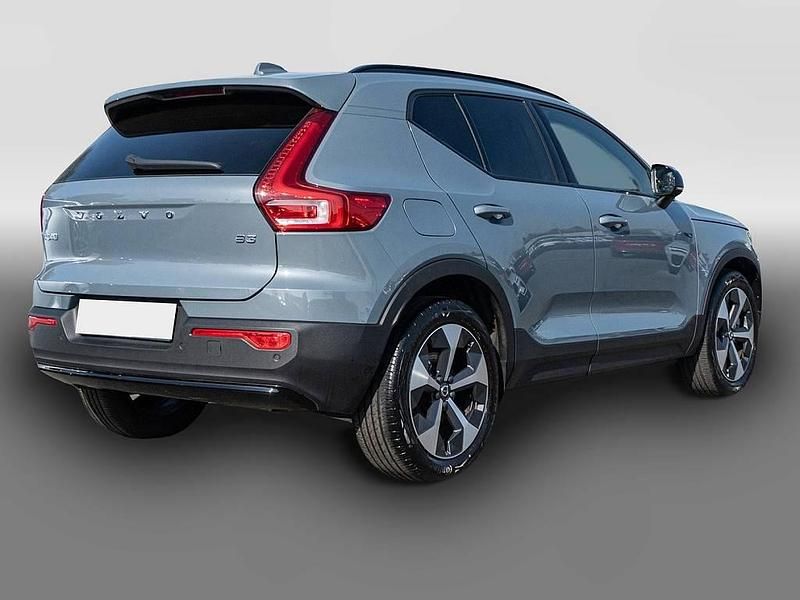 Gebraucht Volvo XC40 Plus 163 PS (119 kW) 2024 Grau SUV