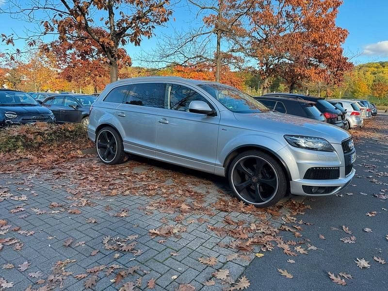 Silber Gebraucht 2011 Audi Q7 SUV | 14.999 € (Guter Preis) - Bild 1/4