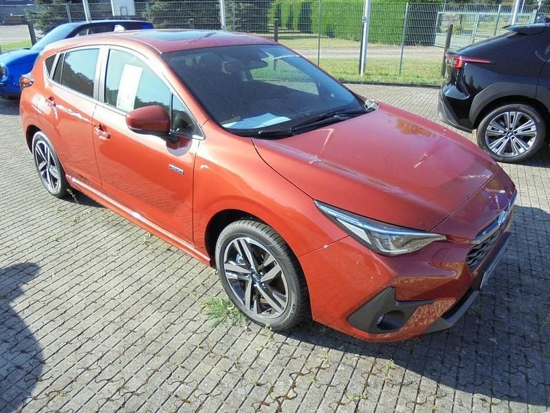Gebraucht Subaru Impreza Platinum 150 PS (110 kW) 2024 Orange Limousine