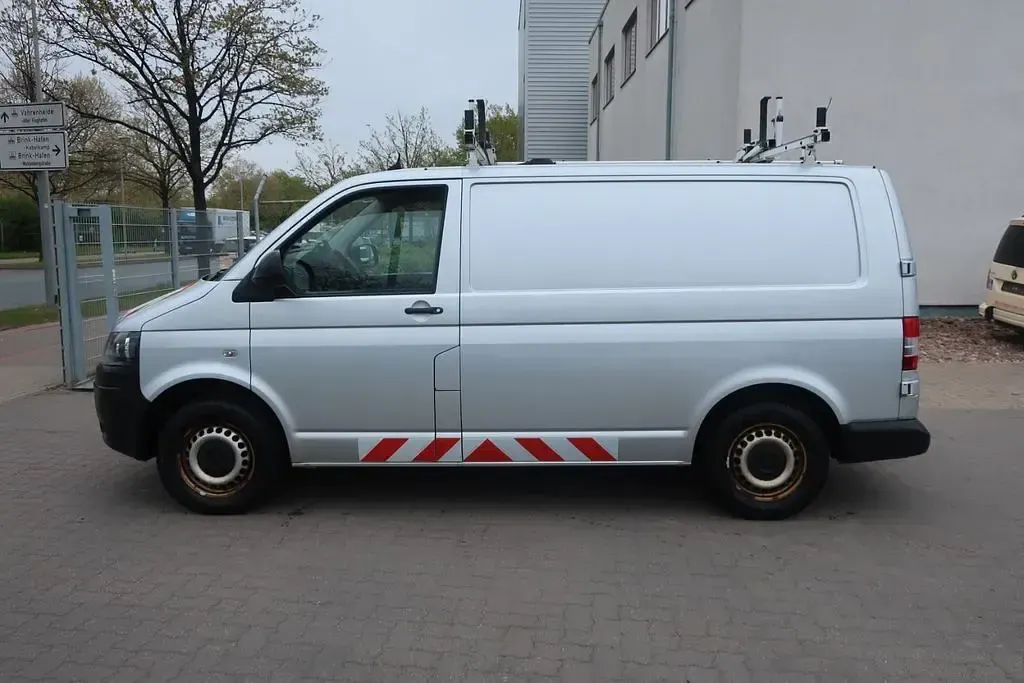 Second-hand VW Transporter 140 CP (102 kW) 2013 Argintiu Van