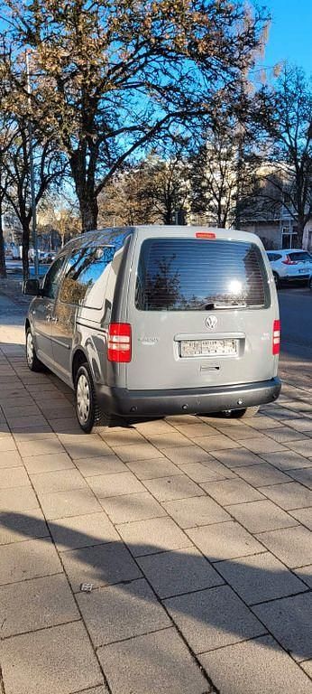 Gebraucht VW Caddy 105 PS (77 kW) 2012 Grau Van / Kleinbus