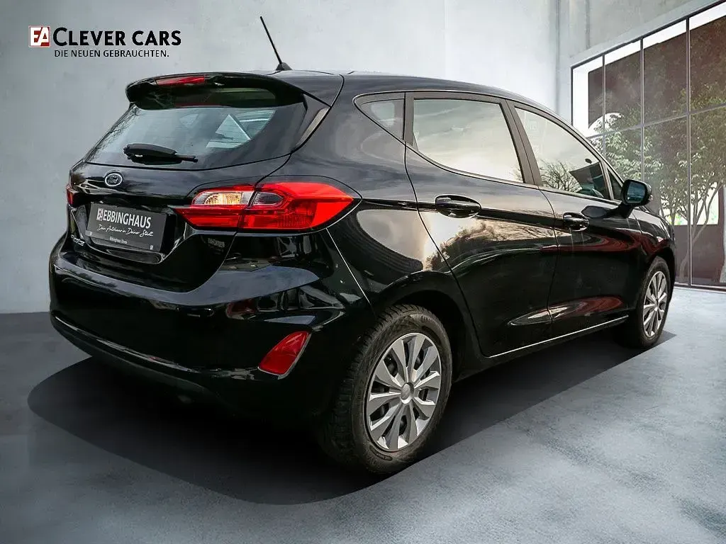 Gebraucht Ford Fiesta Cool & Connect 75 PS (55 kW) 2022 Schwarz Kleinwagen