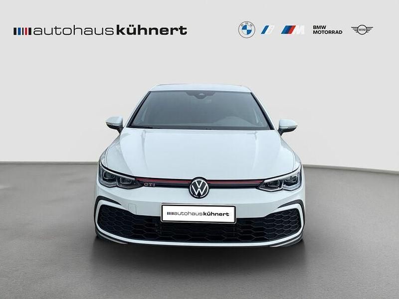 Gebraucht VW Golf VII 2021 Weiss Kleinwagen