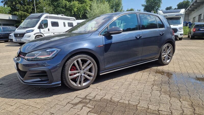 Blau Gebraucht 2017 VW Golf VII GTI Limousine | 18.990 € (Fairer Preis) - Bild 1/4