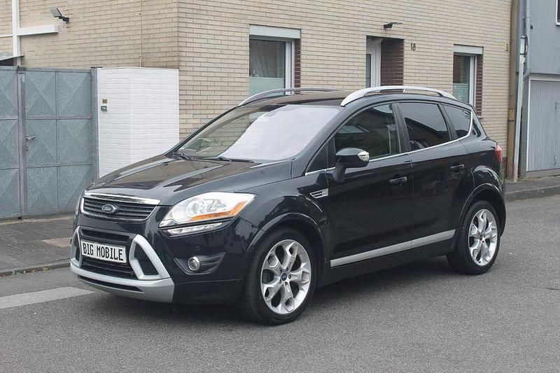 Gebraucht Ford Kuga Individual 163 PS (119 kW) 2012 Schwarz SUV