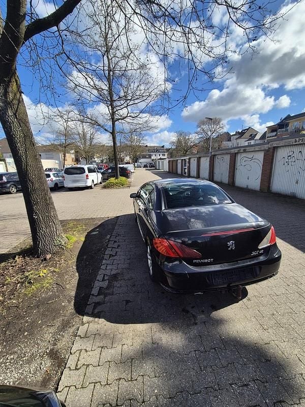 Gebraucht Peugeot 307 CC 135 PS (99 kW) 2005 Schwarz Cabrio
