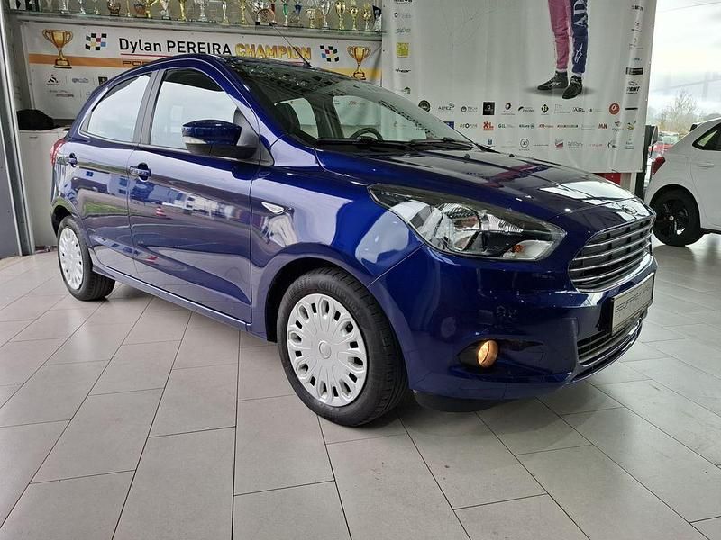 Second-hand Ford Ka Plus 69 CP (50 kW) 2018 Albastru Hatchback