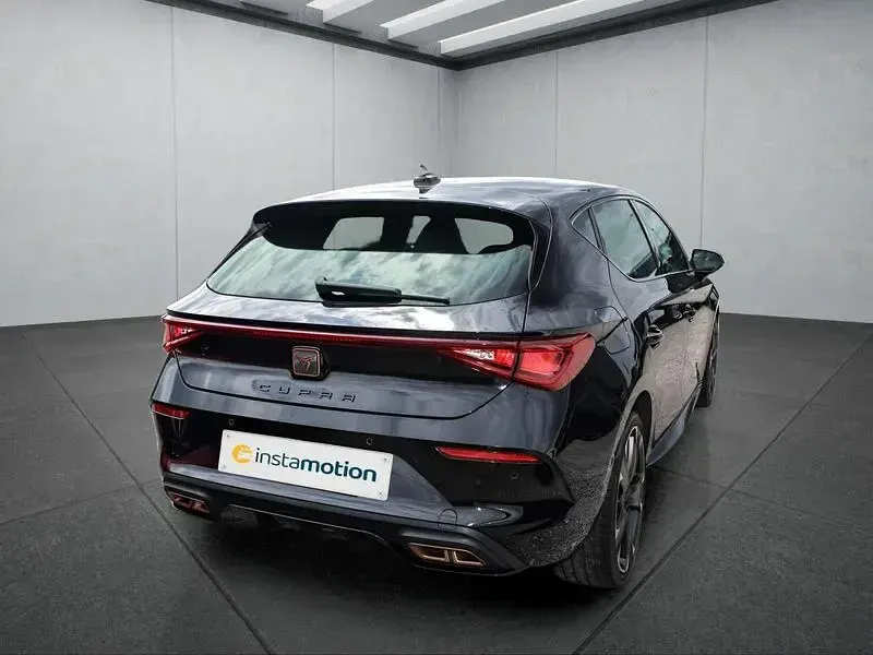 Gebraucht Cupra Leon 245 PS (180 kW) 2021 Schwarz Kleinwagen