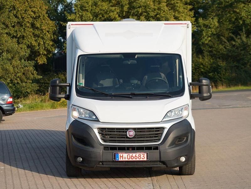 Gebraucht Fiat Ducato 150 PS (110 kW) 2018 Weiß Van