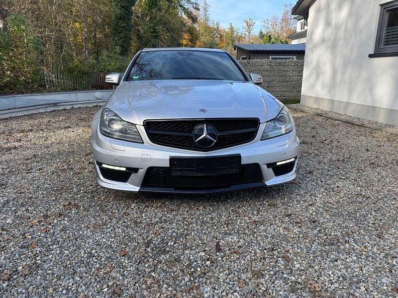 Silber Gebraucht 2013 Mercedes C63 AMG AMG Limousine | 40.900 € (Superpreis) - Bild 1/4