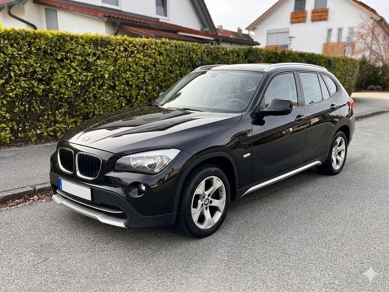 Gebraucht BMW X1 143 PS (105 kW) 2010 Schwarz SUV