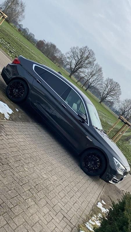 Gebraucht BMW 535 306 PS (225 kW) 2013 Grau Limousine