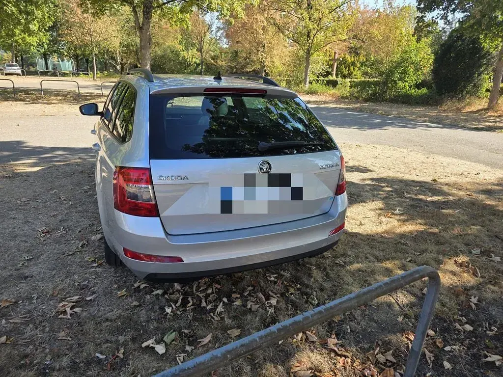 Gebraucht Skoda Octavia 110 PS (80 kW) 2016 Silber Kombi