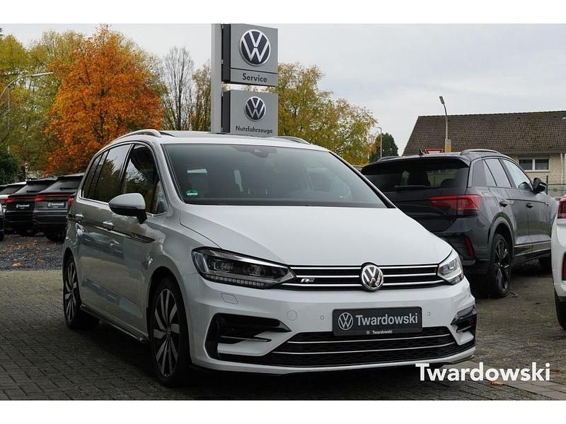 Weiss Gebraucht 2016 VW Touran Highline Van / Kleinbus | 18.990 € (Fairer Preis) - Bild 1/4