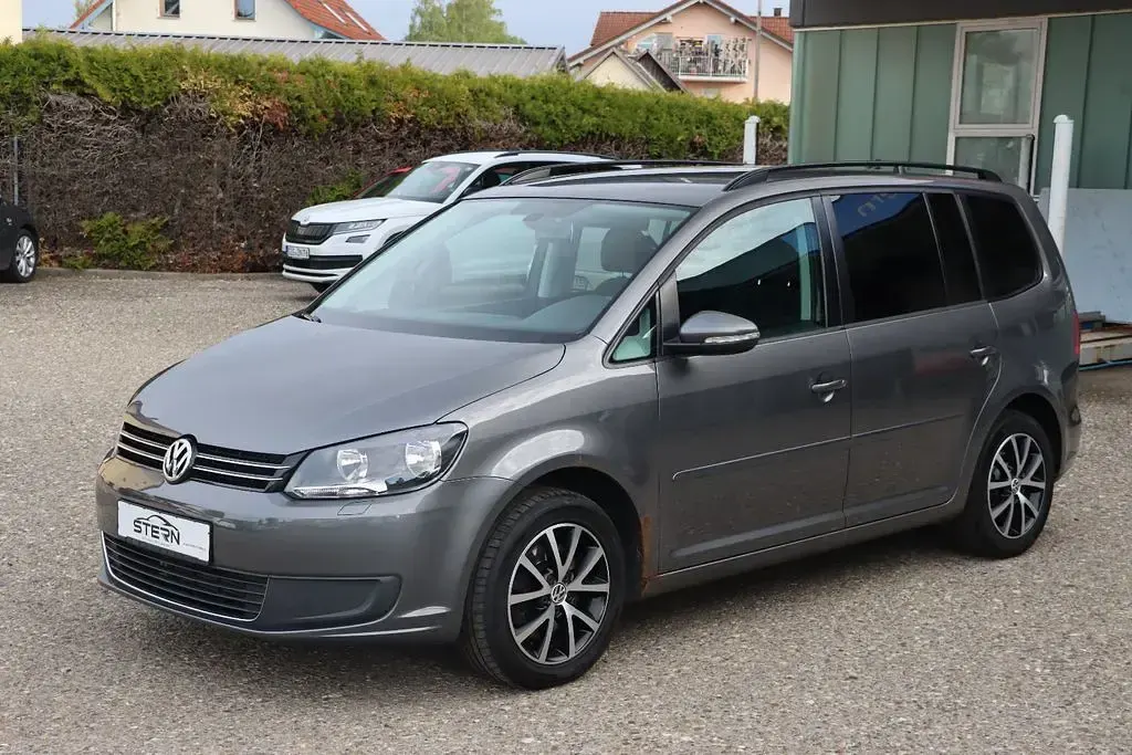 Gebraucht VW Touran Comfortline 140 PS (102 kW) 2011 Pepper grey Van / Kleinbus