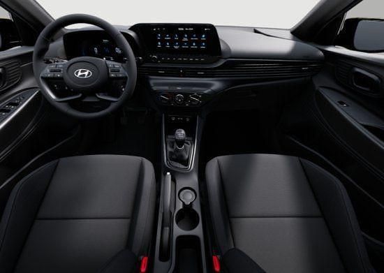 Neu Hyundai Bayon Select 90 PS (66 kW) 2026 Gelb SUV