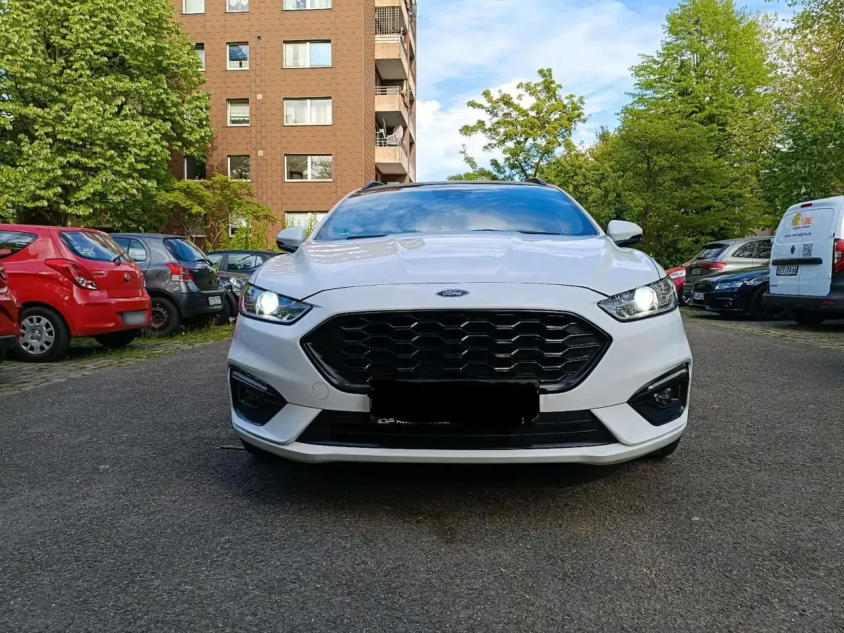Gebraucht Ford Mondeo ST-Line 190 PS (139 kW) 2019 Weiß Kombi