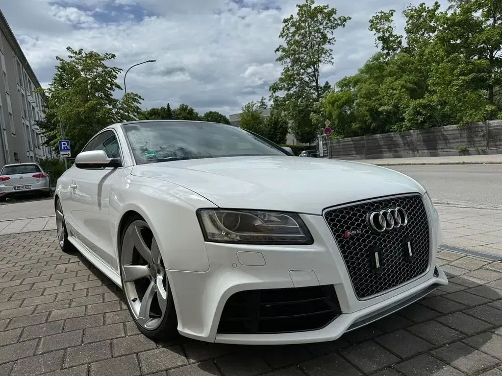 Gebraucht Audi RS5 Sport 450 PS (330 kW) 2010 Ibisweiß Coupé