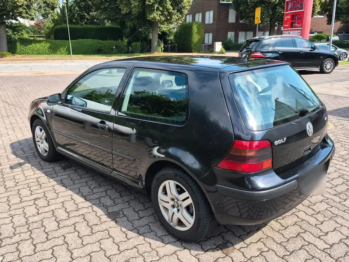 Gebraucht VW Golf IV 115 PS (84 kW) 2003 Schwarz Limousine