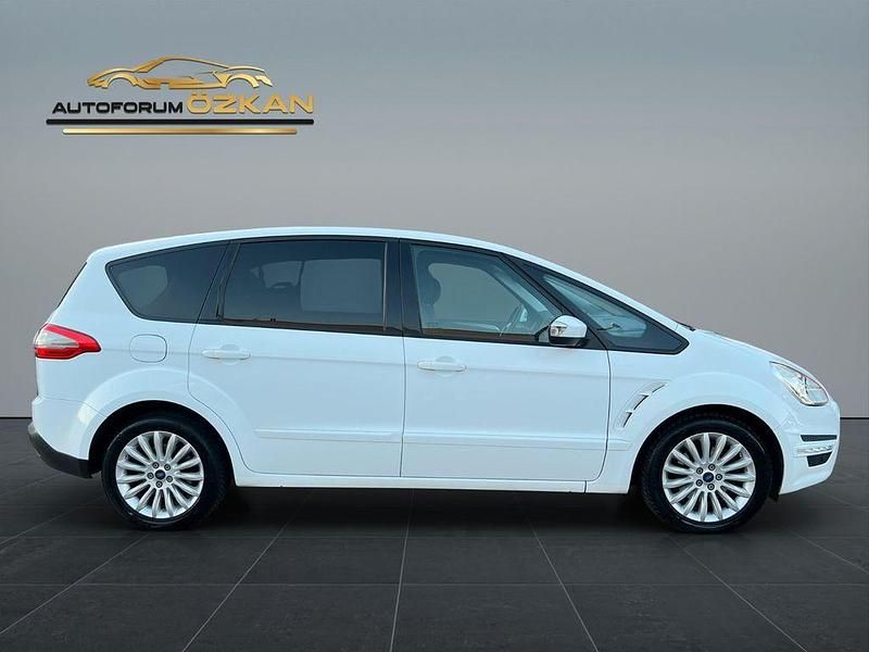 Gebraucht Ford S-MAX Business Edition 140 PS (102 kW) 2014 Weiß Van / Kleinbus