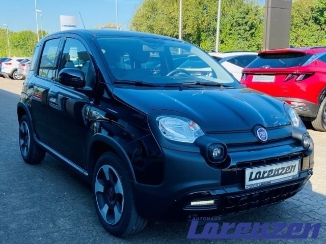 Gebraucht Fiat Panda Cross Cross 69 PS (50 kW) 2023 Colore esterno (cinema schwarz) Kleinwagen