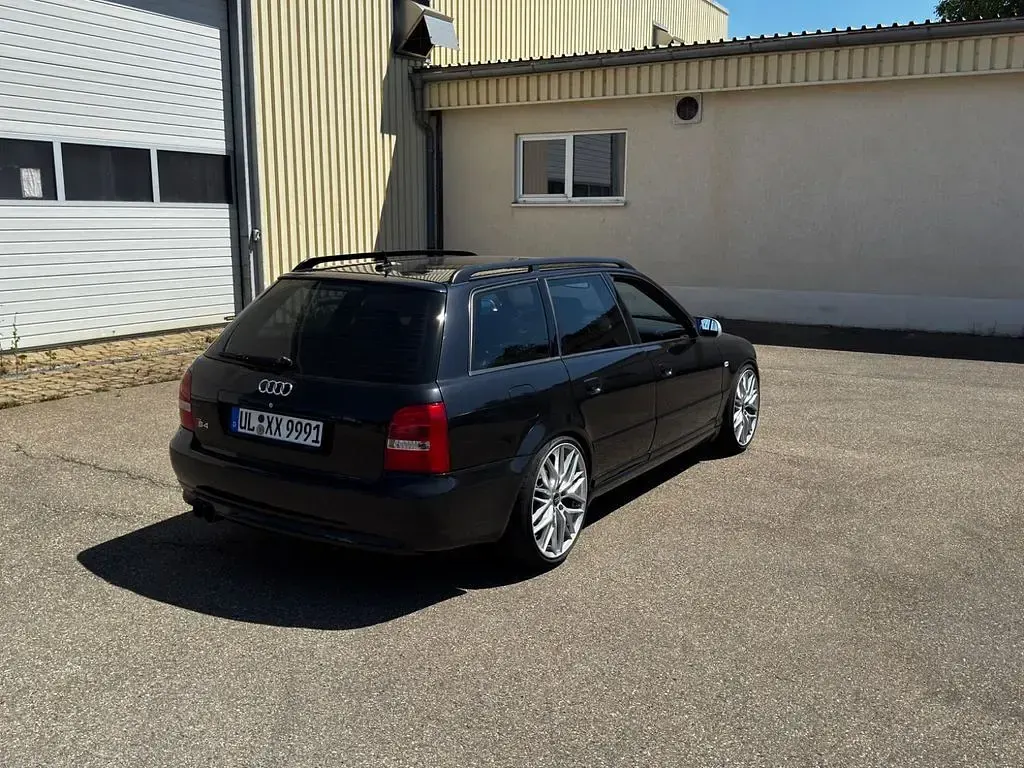 Gebraucht Audi S4 Sport 265 PS (194 kW) 2002 Schwarz Kombi