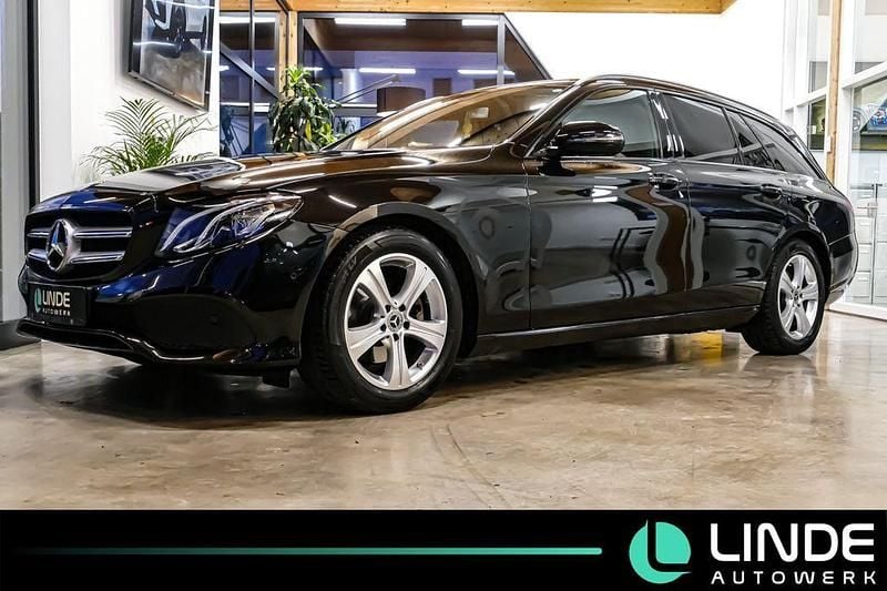 Gebraucht Mercedes E220 Avantgarde 194 PS (142 kW) 2018 Schwarz Limousine