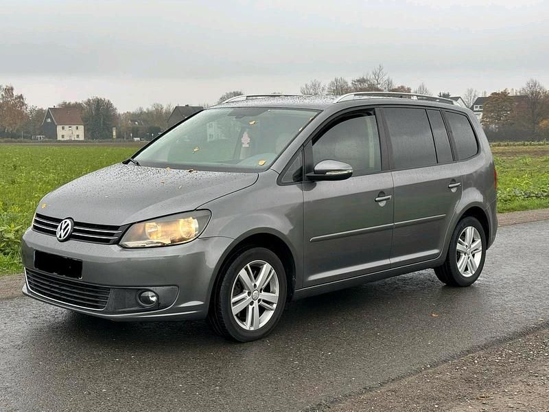 Gebraucht VW Touran 140 PS (102 kW) 2011 Van / Kleinbus