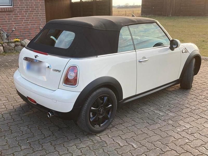 Gebraucht Mini Cooper Cabriolet 122 PS (89 kW) 2010 Andere farben Cabrio