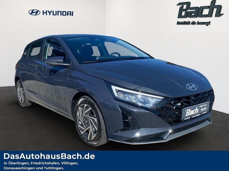 Neu Hyundai i20 Trend 90 PS (66 kW) 2026 Aurora grey Kleinwagen