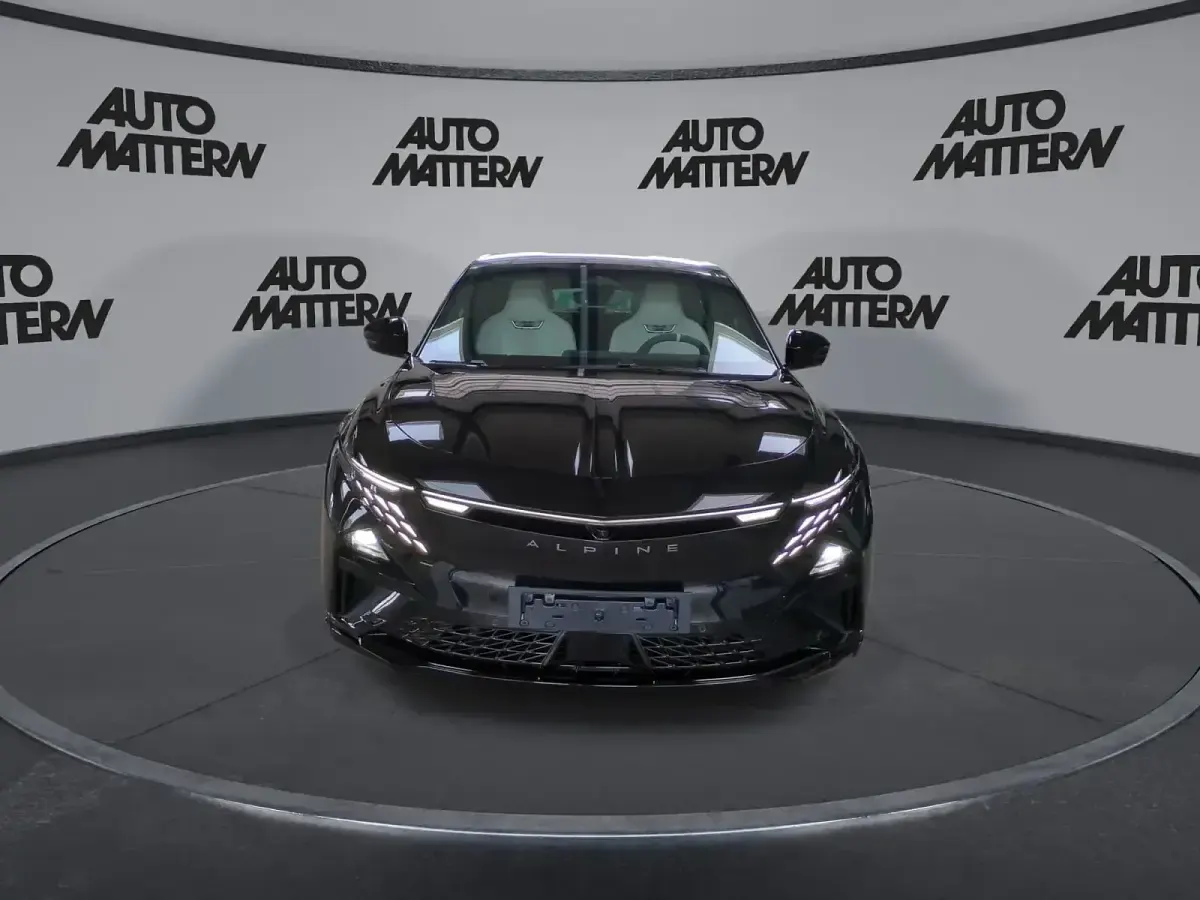 Neu Alpine A390 294 kW (401 PS) 2026 Schwarz SUV