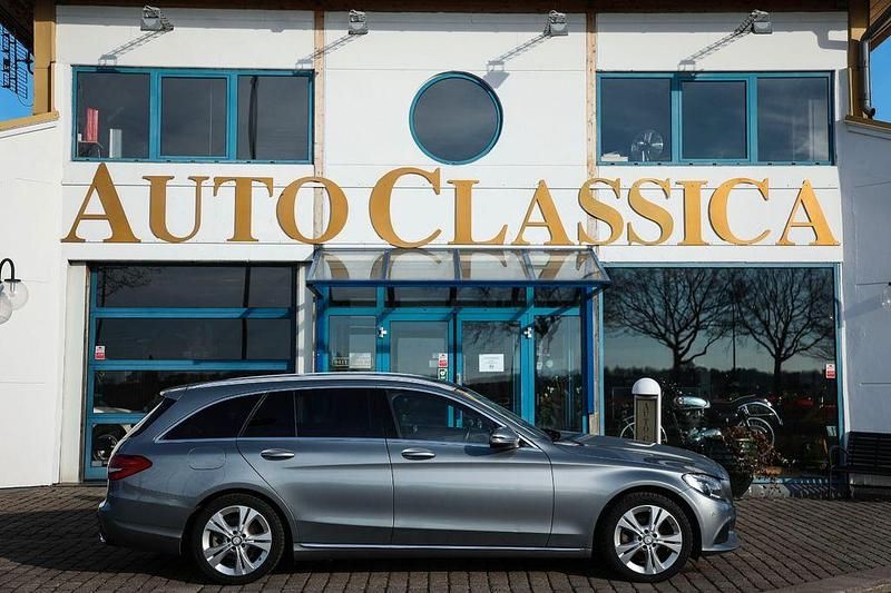 Gebraucht Mercedes C220 170 PS (125 kW) 2016 Silber Kombi