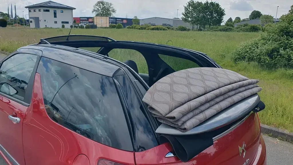 Gebraucht Citroën DS3 Cabriolet 156 PS (114 kW) 2014 Rot Cabrio