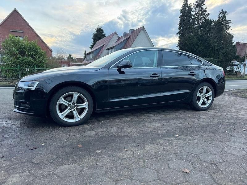 Schwarz Gebraucht 2012 Audi A5 Sportback Sport Kleinwagen | 6.300 € (Teuer) - Bild 1/4