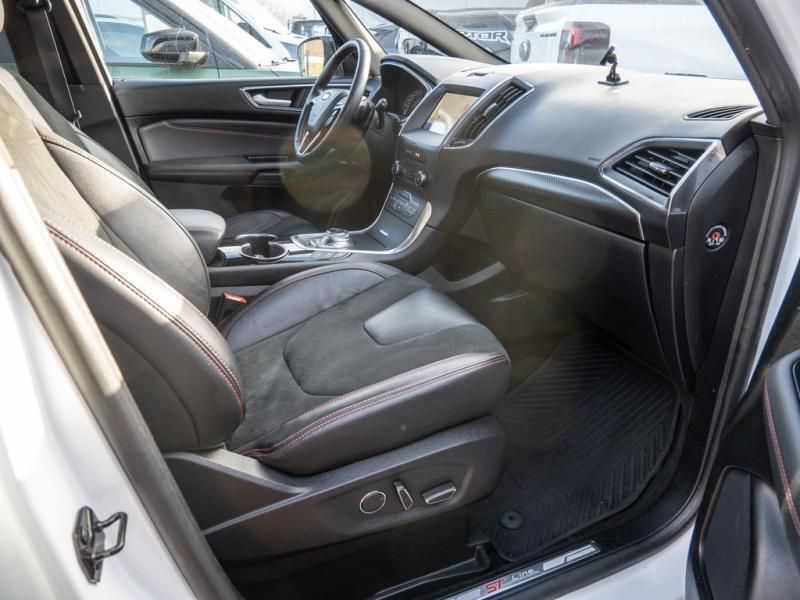 Gebraucht Ford S-MAX ST-Line 190 PS (139 kW) 2019 Frozen white Van / Kleinbus